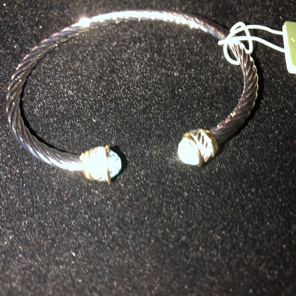 NWT Twisted Silver Bracelet with Turquoise on ends - Picture 5 of 10